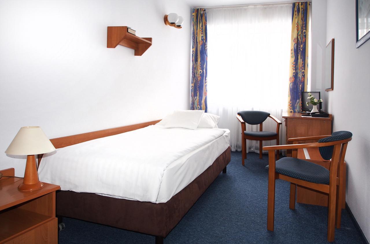 Elpak Swinoujscie Aparthotel Exterior photo